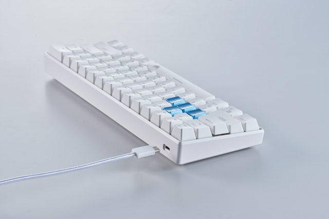 Acer Predator Aethon 330 PKR200TKL US vezeték nélküli fehér gamer billentyűzet - Image 5